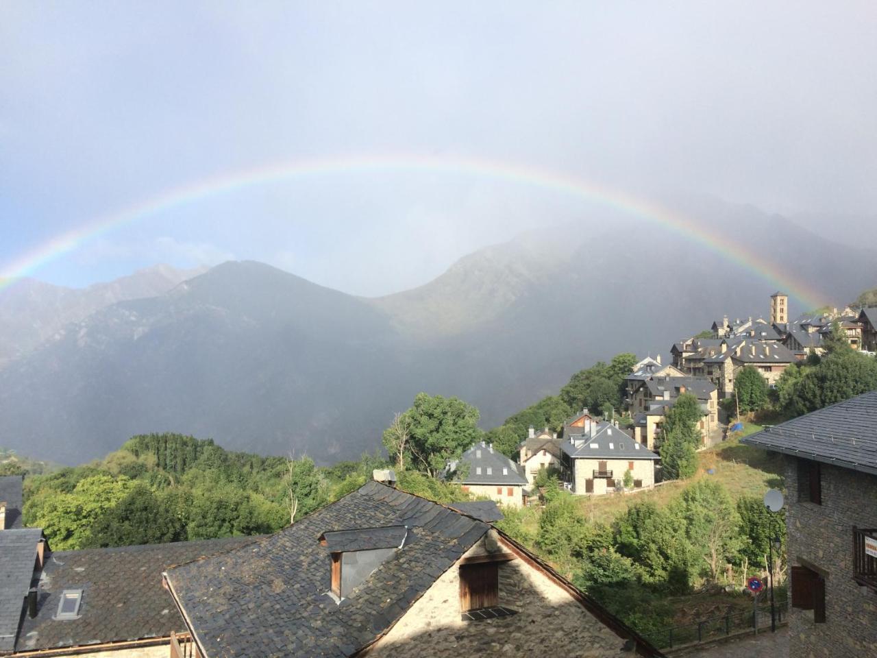 Hostal Rural Sant Climent เตาอุยล์ ภายนอก รูปภาพ